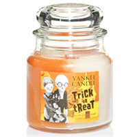 Trick or Treat Yankee Candle home fragrances
