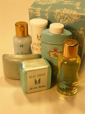 Elizabeth Arden Blue Grass fragrance