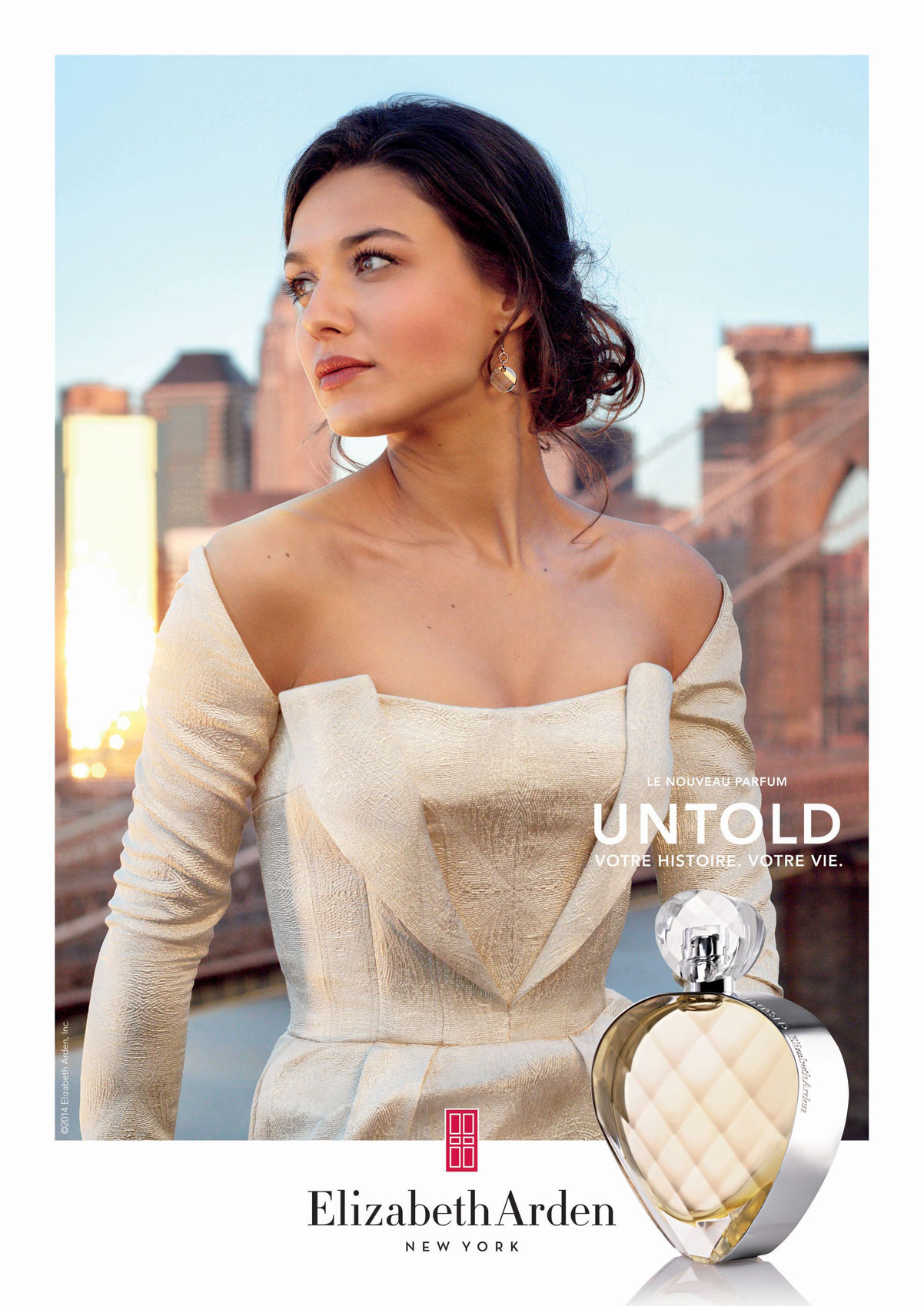 Elizabeth Arden Untold perfume ad