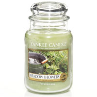 Meadow Showers Yankee Candle home fragrances
